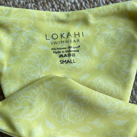 NWOT Lokahi Hailey bottom, size small - Picture 3 of 5